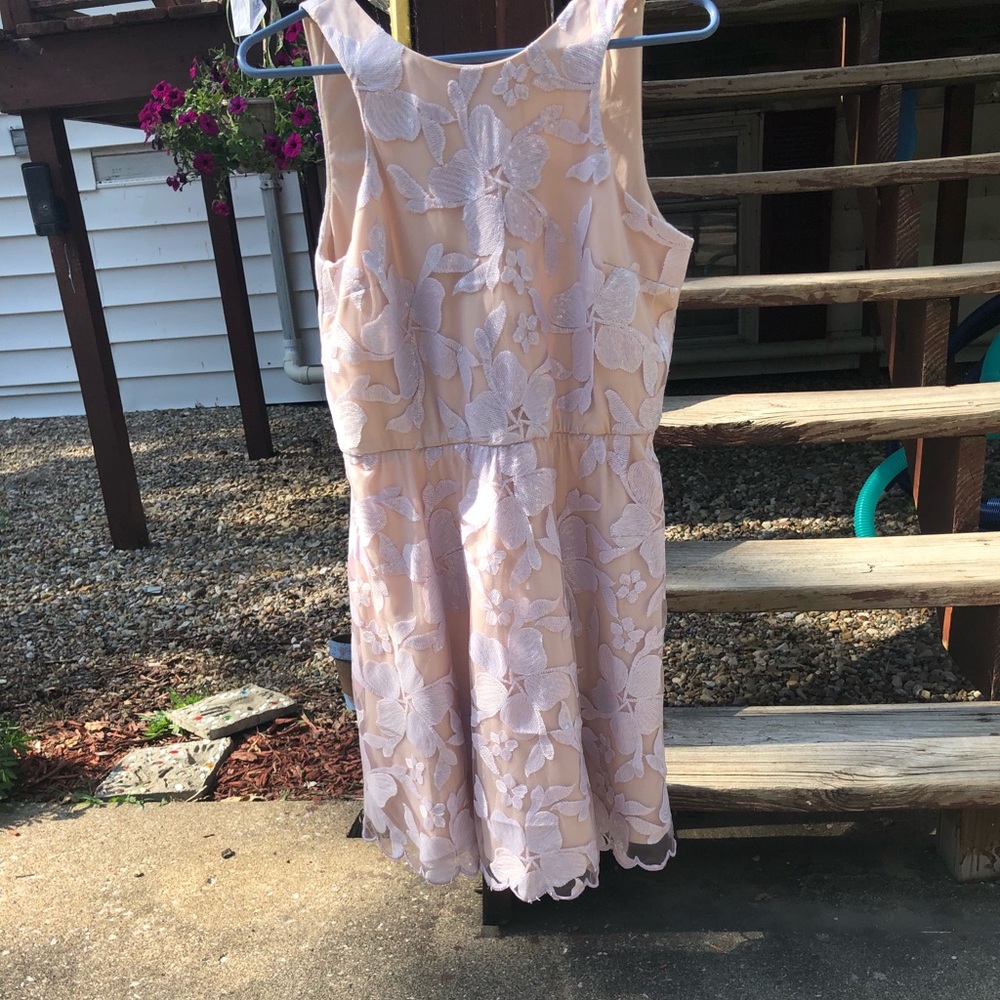 BOUTIQUE Dress: 🌸
